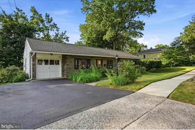 840 Delmont Drive, Wynnewood, PA 19096 - Photo 2