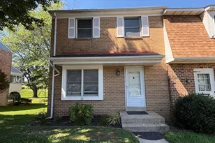 30 Valley Dr, Telford, PA 18969 - Photo 1