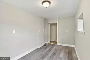 23 W Airy St, Norristown, PA 19401 - Photo 12