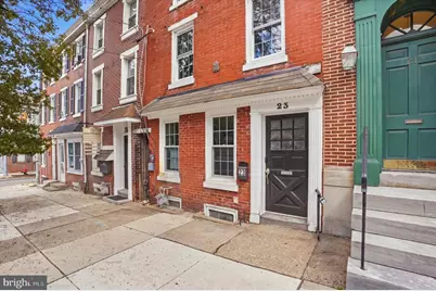 23 W Airy Street, Norristown, PA 19401 - Photo 2