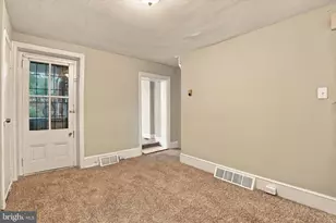 23 W Airy St, Norristown, PA 19401 - Photo 6
