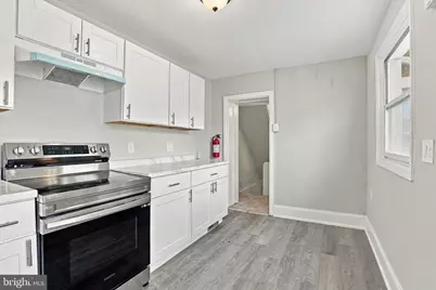 23 W Airy Street, Norristown, PA 19401 - Photo 10