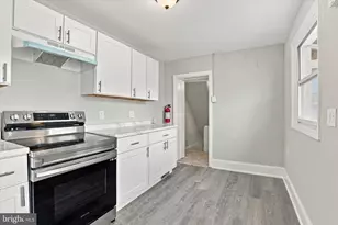 23 W Airy St, Norristown, PA 19401 - Photo 10