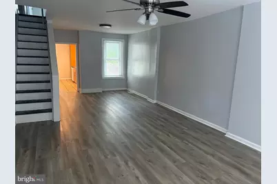 924 Jackson Street, Norristown, PA 19401 - Photo 2