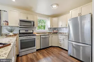 2570 Rosewood Ave, Abington, PA 19001 - Photo 12