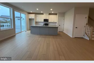 375 Aspen Way, King of Prussia, PA 19406 - Photo 10