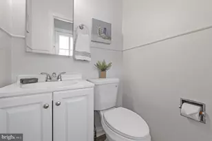 1538 Powell St, Norristown, PA 19401 - Photo 10
