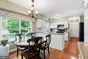 301 Grays Ln, Lansdale, PA 19446 - Photo 10