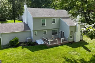 301 Grays Ln, Lansdale, PA 19446 - Photo 4