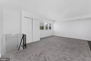 442 State St, East Greenville, PA 18041 - Photo 2