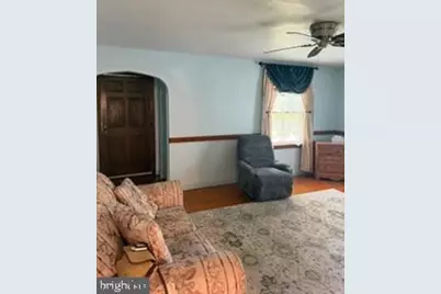 20 N Hartzell Avenue N, Telford, PA 18969 - Photo 2