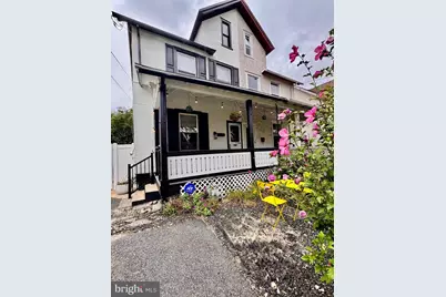 854 Summit Grove Avenue, Bryn Mawr, PA 19010 - Photo 1