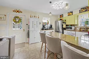 2496 Dragon Cir, West Norriton, PA 19403 - Photo 10