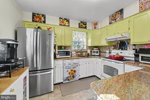 2496 Dragon Cir, West Norriton, PA 19403 - Photo 12