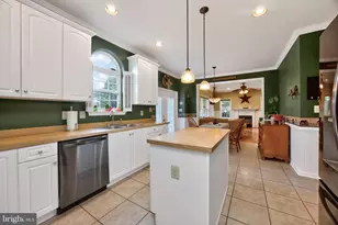 20 Ava Cir, Gilbertsville, PA 19525 - Photo 12