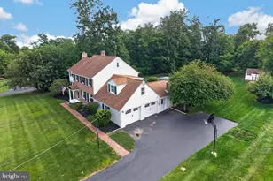 1804 Green Briar Dr, Eagleville, PA 19403 - Photo 2