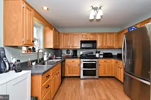 330 Bartman Ave, Gilbertsville, PA 19525 - Photo 12
