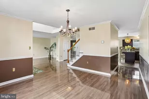 1289 Meadowview Dr, Pottstown, PA 19464 - Photo 12