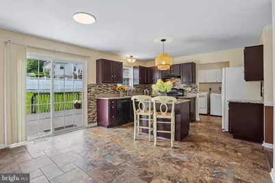 1289 Meadowview Drive, Pottstown, PA 19464 - Photo 10