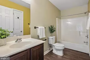1289 Meadowview Dr, Pottstown, PA 19464 - Photo 28