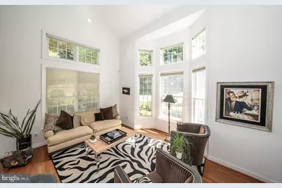 412 Merion Hill Lane, West Conshohocken, PA 19428 - Photo 4