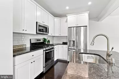 113 Colwell Lane, Conshohocken, PA 19428 - Photo 8