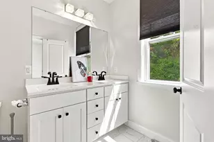 113 Colwell Ln, Conshohocken, PA 19428 - Photo 14