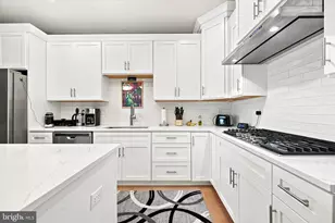 283 Hopewell Dr, Collegeville, PA 19426 - Photo 8