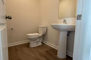 39 E Front St, Bridgeport, PA 19405 - Photo 20