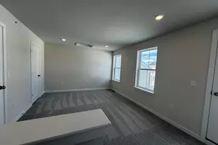 39 E Front St, Bridgeport, PA 19405 - Photo 36