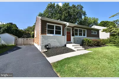 114 Overlook, Willow Grove, PA 19090 - Photo 2
