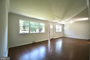 114 Overlook, Willow Grove, PA 19090 - Photo 4