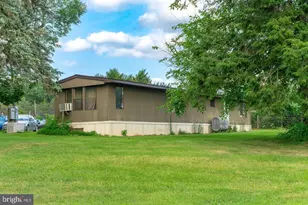 2071 Baus Rd, East Greenville, PA 18041 - Photo 48