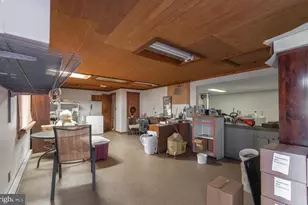 2071 Baus Rd, East Greenville, PA 18041 - Photo 16
