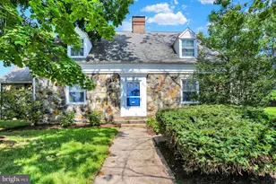 275 Grace St, Pottstown, PA 19464 - Photo 2