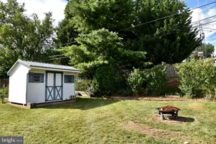391 W King St, Pottstown, PA 19464 - Photo 32