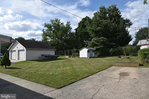 391 W King St, Pottstown, PA 19464 - Photo 28