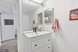 100 Breyer Dr, Elkins Park, PA 19027 - Photo 18