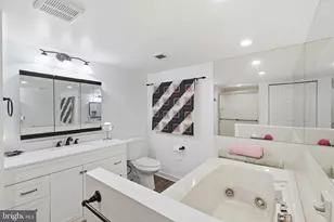 100 Breyer Dr, Elkins Park, PA 19027 - Photo 14