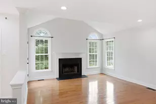 802 Irenic Ct, Norristown, PA 19403 - Photo 14