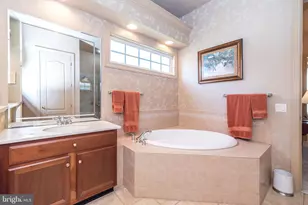 231 Goldenrod Dr, Upper Gwynedd, PA 19446 - Photo 32
