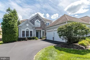 231 Goldenrod Dr, Upper Gwynedd, PA 19446 - Photo 1