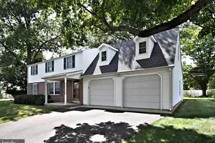 124 Church Rd, North Wales, PA 19454 - Photo 4