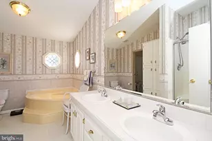 1047 Scenic View Dr, Schwenksville, PA 19473 - Photo 28
