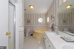 1047 Scenic View Dr, Schwenksville, PA 19473 - Photo 22