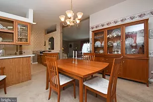 1047 Scenic View Dr, Schwenksville, PA 19473 - Photo 16