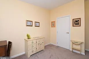 1047 Scenic View Dr, Schwenksville, PA 19473 - Photo 34