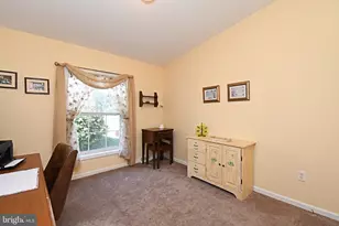 1047 Scenic View Dr, Schwenksville, PA 19473 - Photo 24