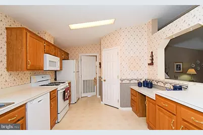 1047 Scenic View Drive, Schwenksville, PA 19473 - Photo 10