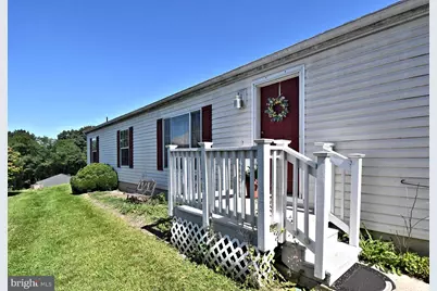 1047 Scenic View Drive, Schwenksville, PA 19473 - Photo 4